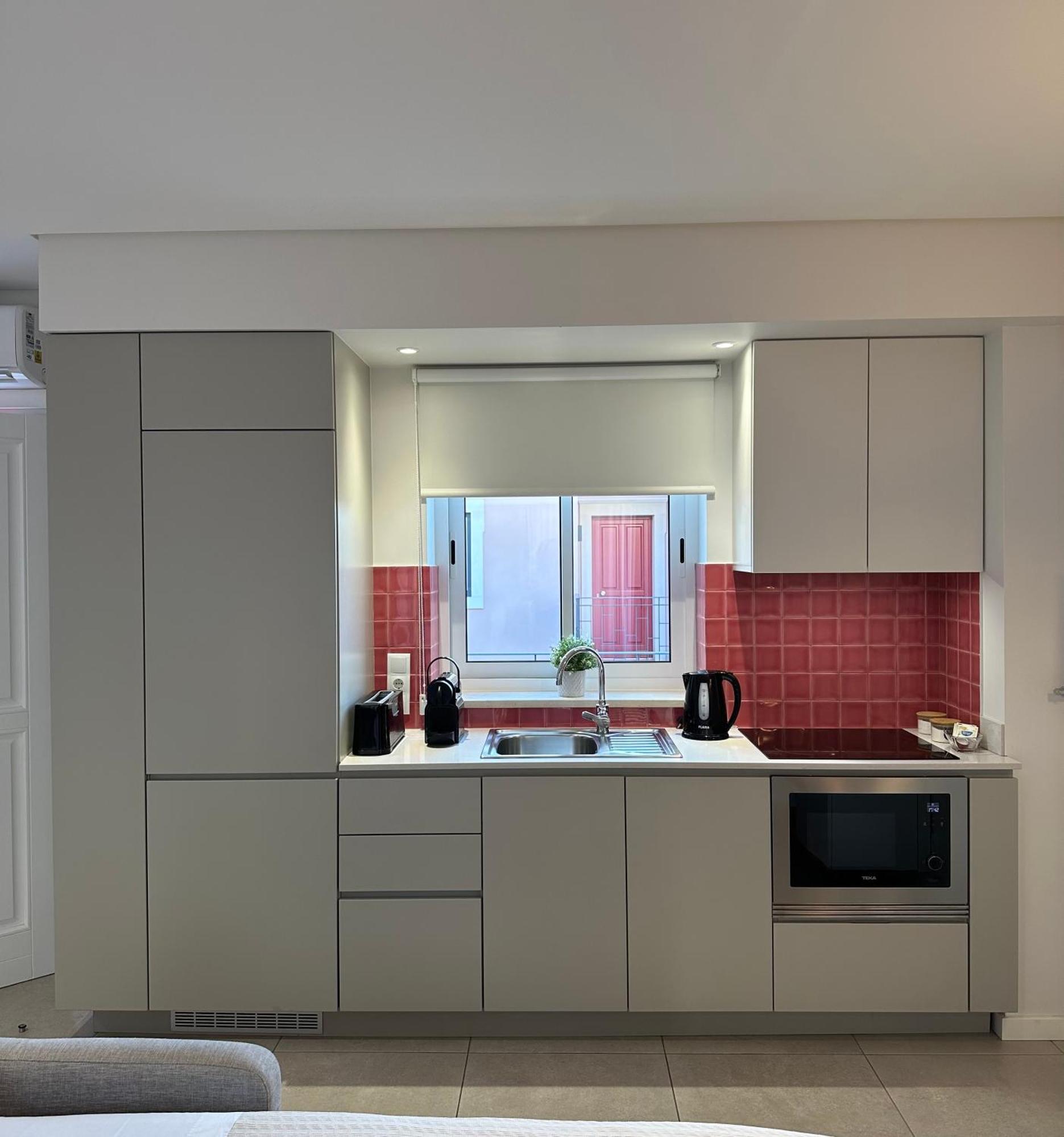 Cardeal Suites & Apartments 法鲁区 外观 照片